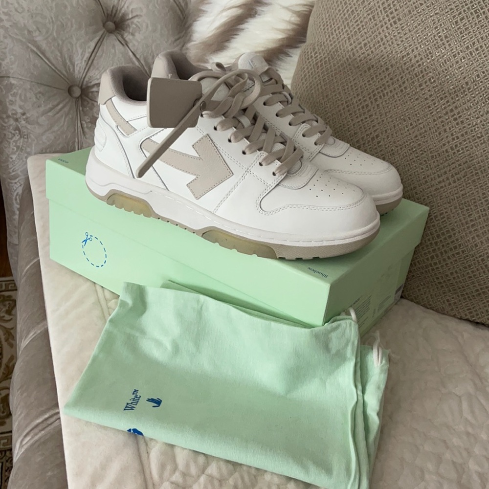 Off-White out of office sneakers in beige/white